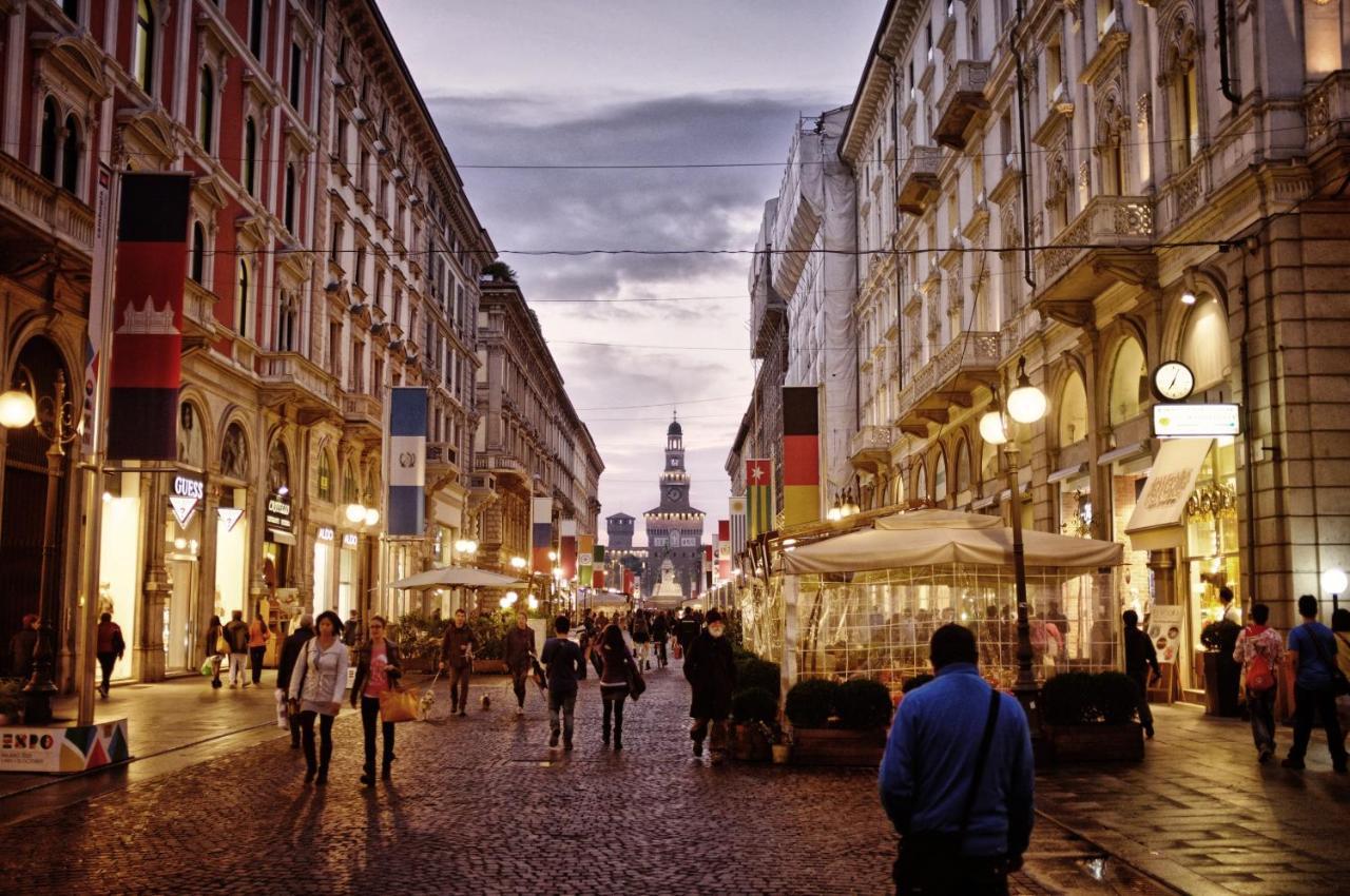 Charme Milan-300M Dal Duomo Lägenhet Exteriör bild