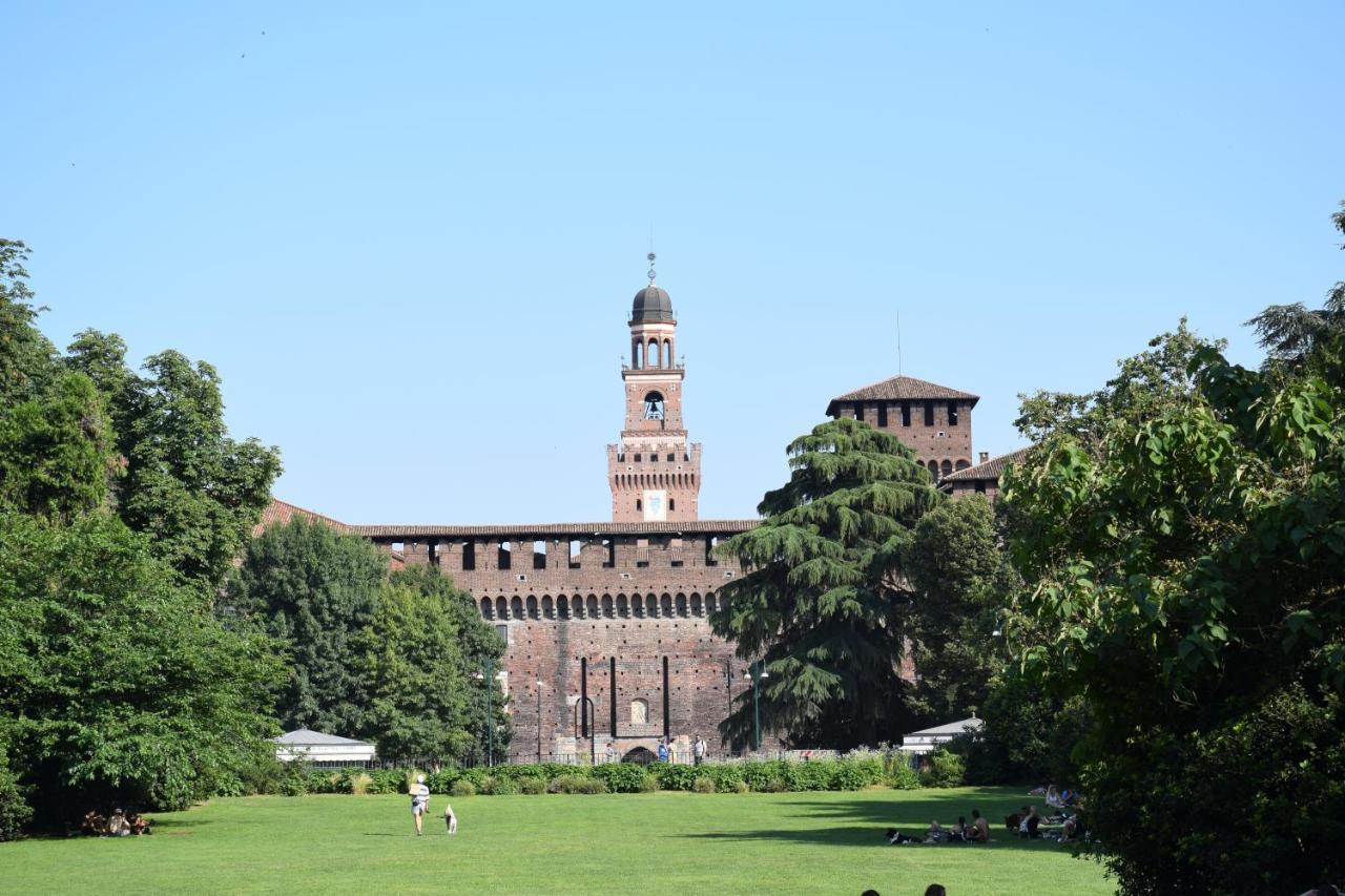 Charme Milan-300M Dal Duomo Lägenhet Exteriör bild